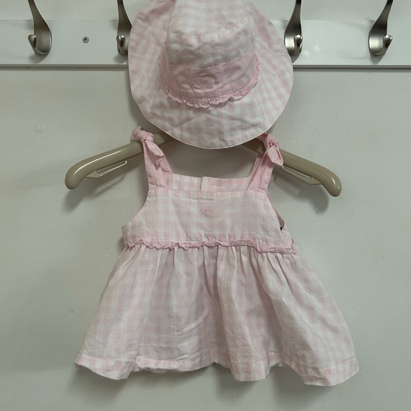 Lili Gaufrette Check Summer Tunic Blouse with Matching Hat - Picture 2 of 16